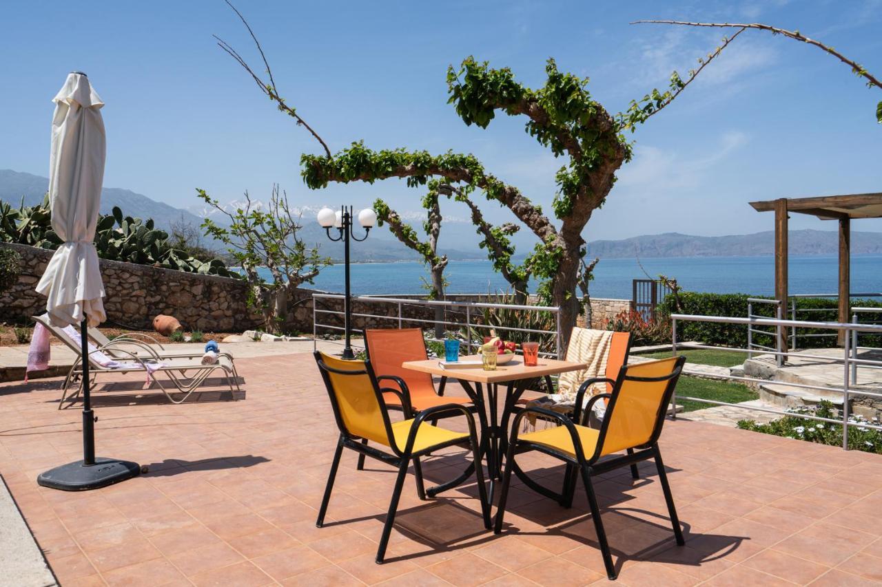 Beachfront Family Villa Katerina With Private Pool, Playground, Bbq & Amazing Sea Views! Petres  Zewnętrze zdjęcie