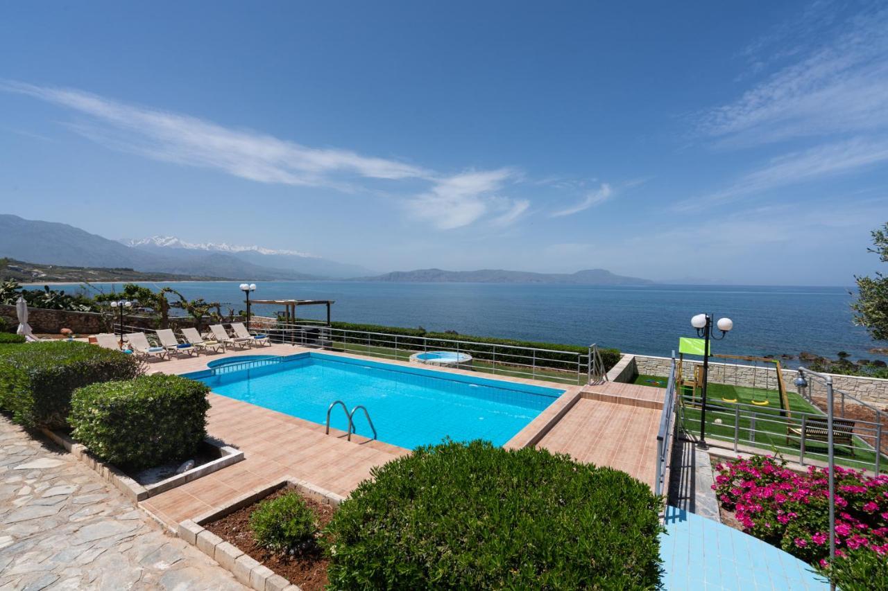Beachfront Family Villa Katerina With Private Pool, Playground, Bbq & Amazing Sea Views! Petres  Zewnętrze zdjęcie