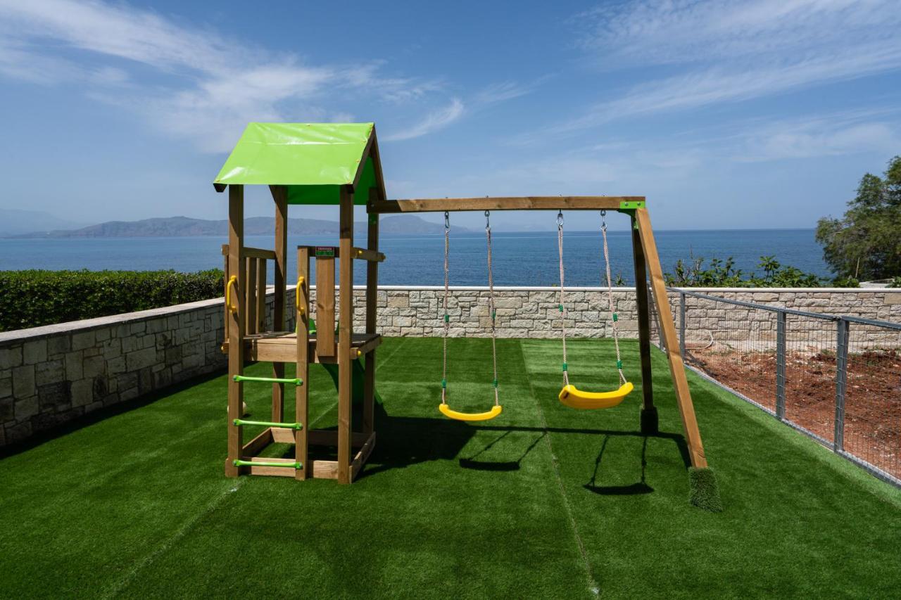 Beachfront Family Villa Katerina With Private Pool, Playground, Bbq & Amazing Sea Views! Petres  Zewnętrze zdjęcie