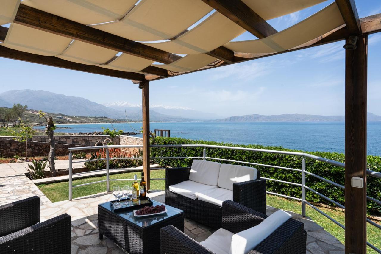 Beachfront Family Villa Katerina With Private Pool, Playground, Bbq & Amazing Sea Views! Petres  Zewnętrze zdjęcie