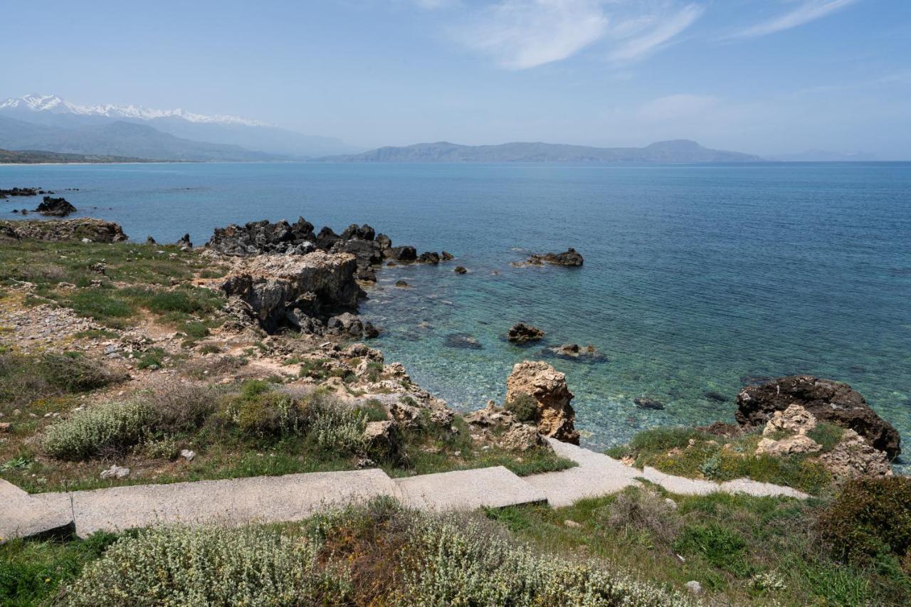 Beachfront Family Villa Katerina With Private Pool, Playground, Bbq & Amazing Sea Views! Petres  Zewnętrze zdjęcie