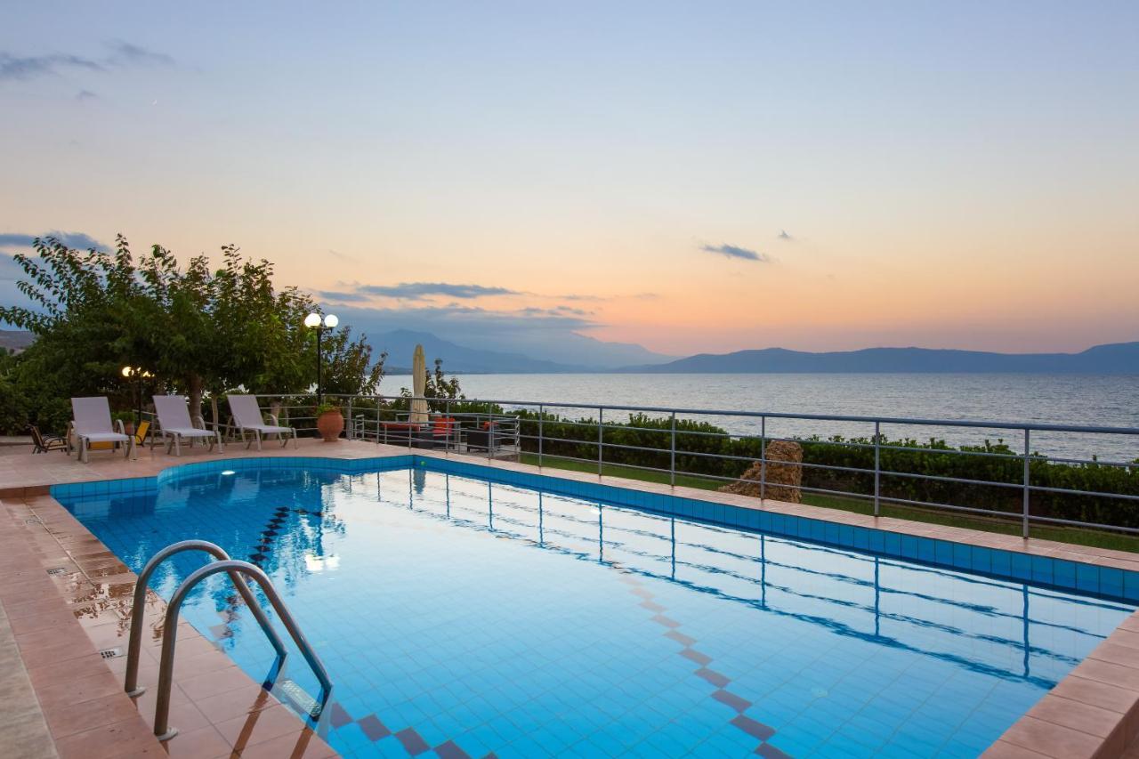 Beachfront Family Villa Katerina With Private Pool, Playground, Bbq & Amazing Sea Views! Petres  Zewnętrze zdjęcie